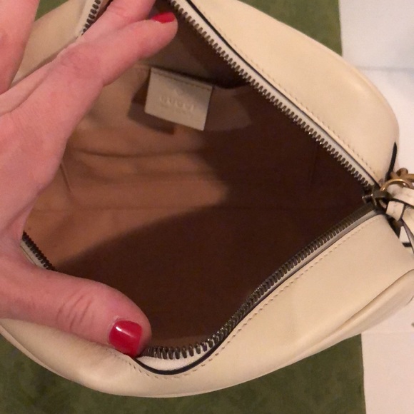 Gucci Bag - Picture 14 of 16